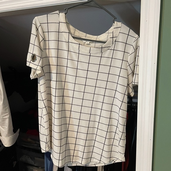 Blouse - Picture 2 of 3